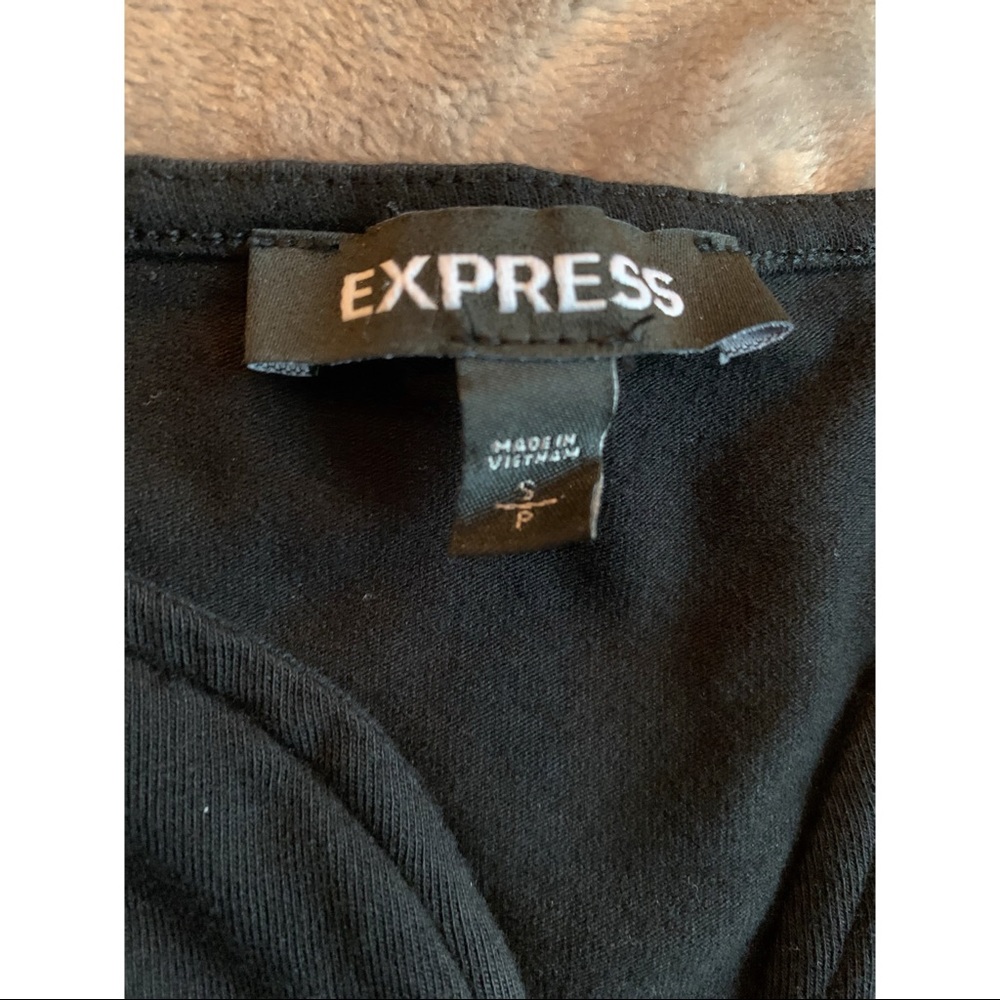 Express Top - Picture 2 of 2